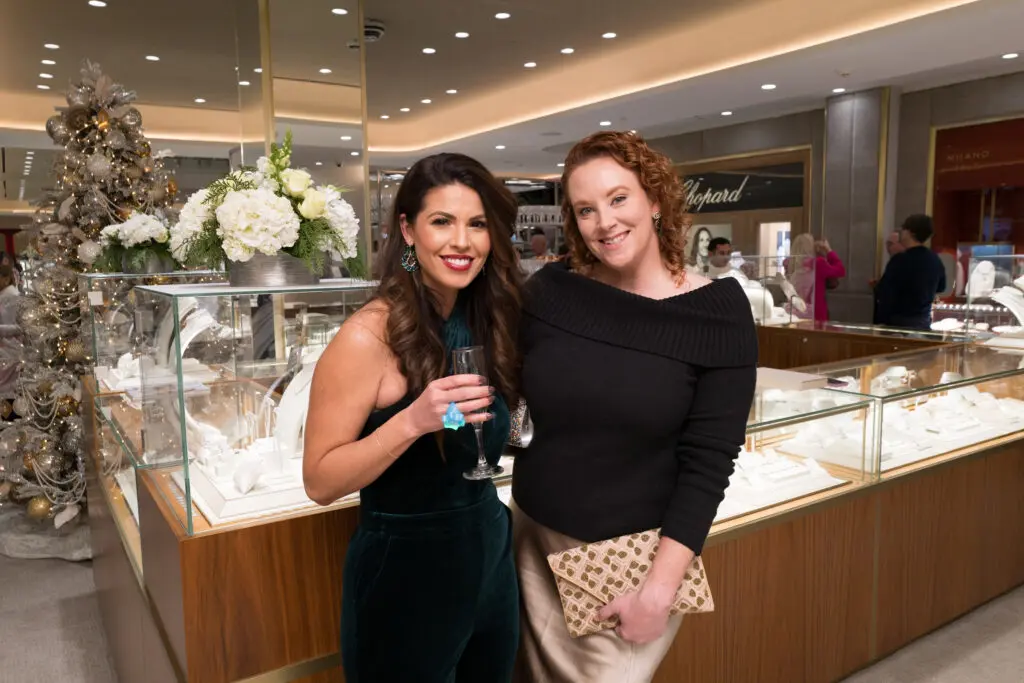 Alyssa Murphy, Grace Crump at the Zadok holiday party (Photo by Daniel Ortiz)
