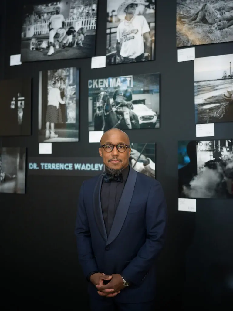 Dr. Terrance Wadley at the Arts of Healing Foundation Physician Art Show and Dinner at the Post Oak Hotel (Photo by Daniel Ortiz)
