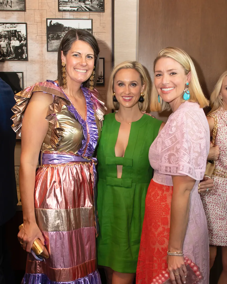Mimi Rogers with Medley Turner, Meghan Looney at the 10th Anniversary of ReuNight, benefiting The Family Place, at the Dallas Petroleum Club 2023 (Photo by Tamytha Cameron and Celeste Cass)
