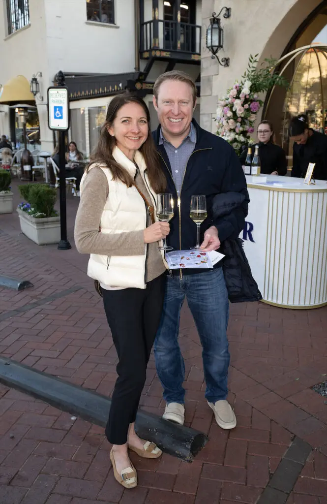 Scenes from the 2023 Highland Park Village Holiday Shopping Stroll. 