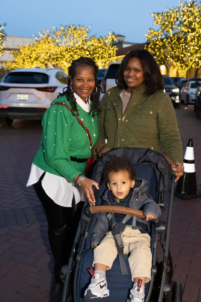 Scenes from the 2023 Highland Park Village Holiday Shopping Stroll. 