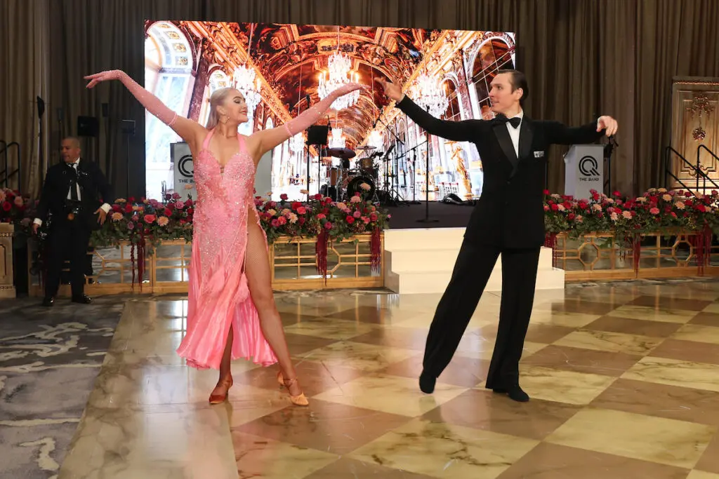 Professional dancers entertain at the Houston Symphony Ball. (Photo by Priscilla Dickson)