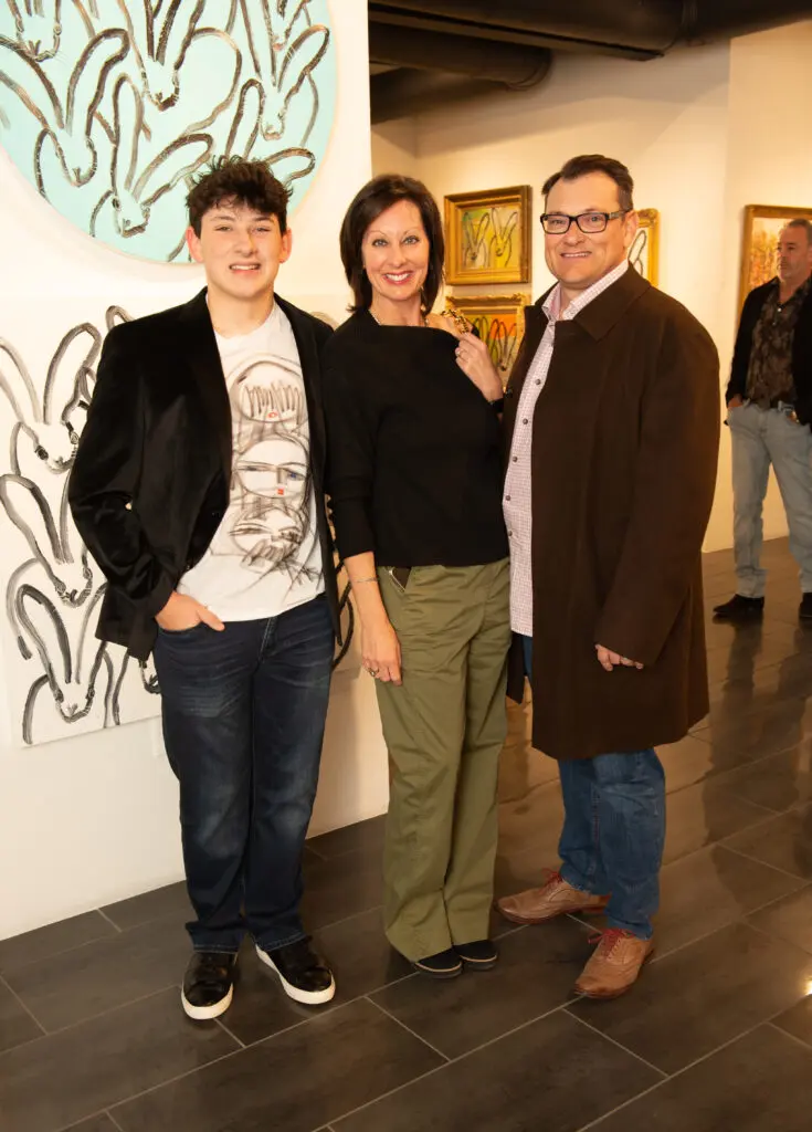 William Thomas, Mika & Nathan Thomas at Laura Rathe Fine Art's "Hunt Slonem: Hare Salon"  (Photo by George Fiala)