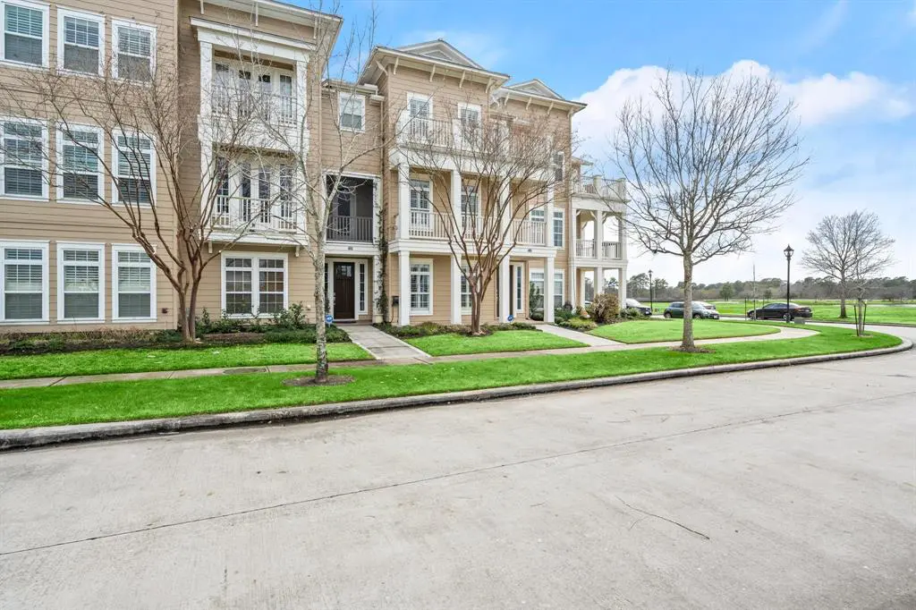 210 Breezy Way is an interesting prospect on the rental market just now. 