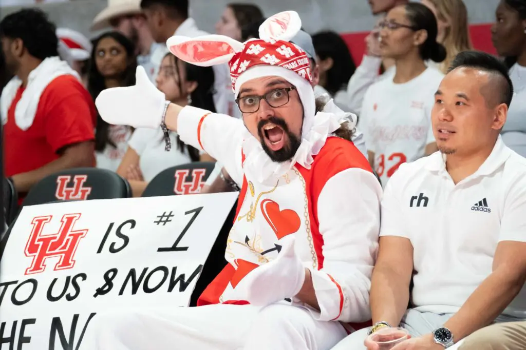 University of Houston fans are into this No. 1 ranked team. They're living in the Golden Age of Houston basketball. (Photo by F. Carter Smith)