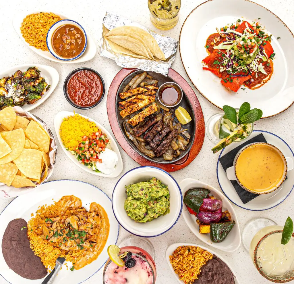 The new River Oaks location continues the  Cyclone Anaya’s 57-year tradition of preparing Tex-Mex favorites, including jumbo margaritas, enchiladas, sizzling fajitas, and Mexican Cervezas. (Photo by Jenn Duncan)