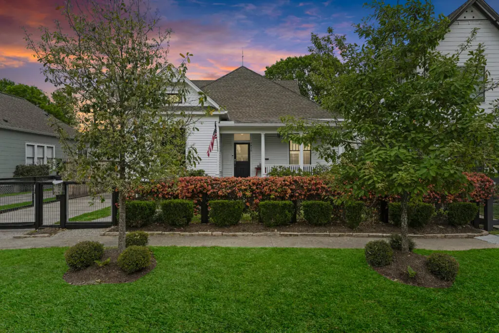 1820 Arlington Street on the Heights 