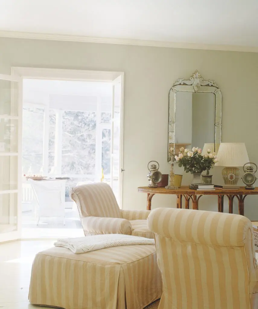 A room in the home of Anne McNally designed by Kathryn Ireland, from the book Kathryn M. Ireland: A Life in Design (CICO Books). (Photo by Tim Beddow)