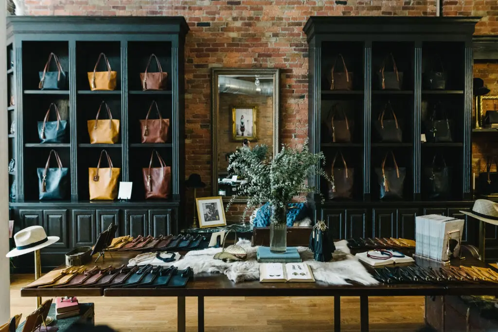 Opening Its First Texas Store in Southlake, FOUNT Adds A Timeless Touch to Modern Leather Goods