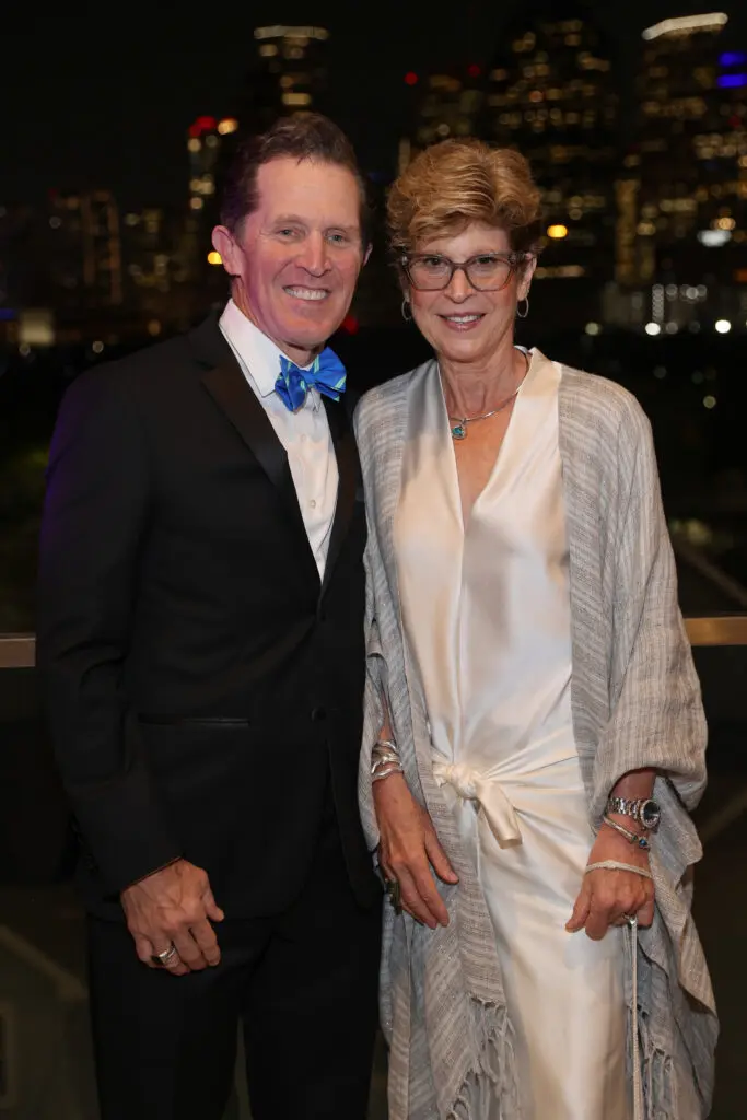 Robert Navo & Ginny Hart at the Mercury Gala (Photo by Priscilla Dickson)