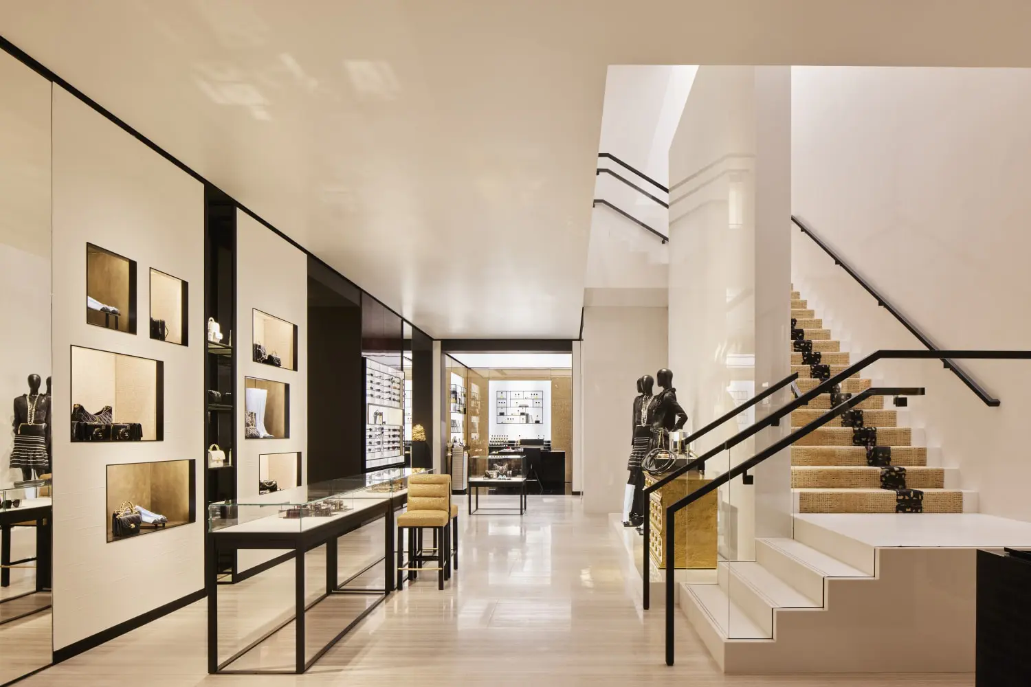 chanel_dallas-boutique-reopening-5-LD