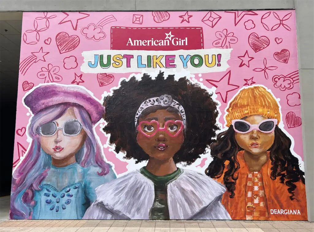 Dear Giana's mural is also exclusive to the Dallas American Girl Store. 