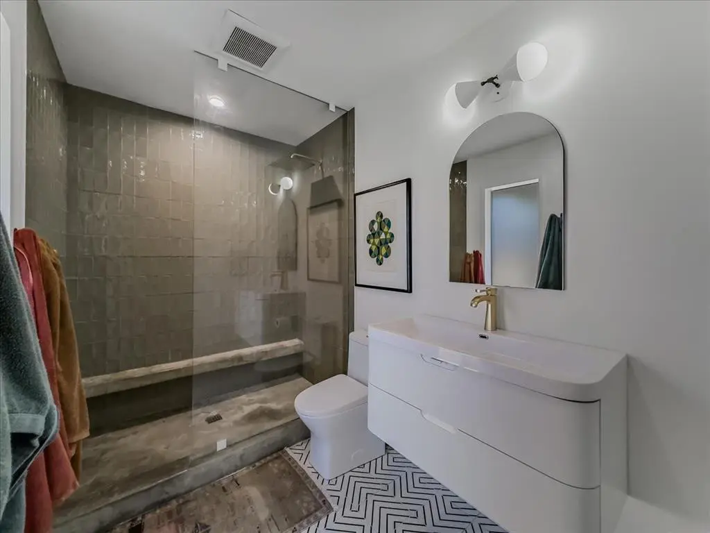 The primary bath.