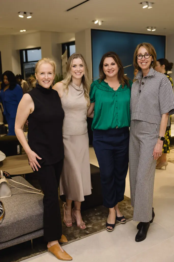  Alison Jefferies, Kandace Eiskant, Gabriela Fenton, Shannon Mann at Natuzzi Italia Houston Grand Opening (Photo by Johnny Than)