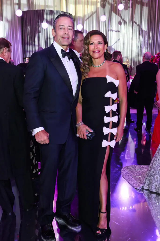David & Rosdangela Capobianco at the Houston Grand Opera 'Mirror Ball' (Photo by Michelle Watson, Catchlightgroup.com)