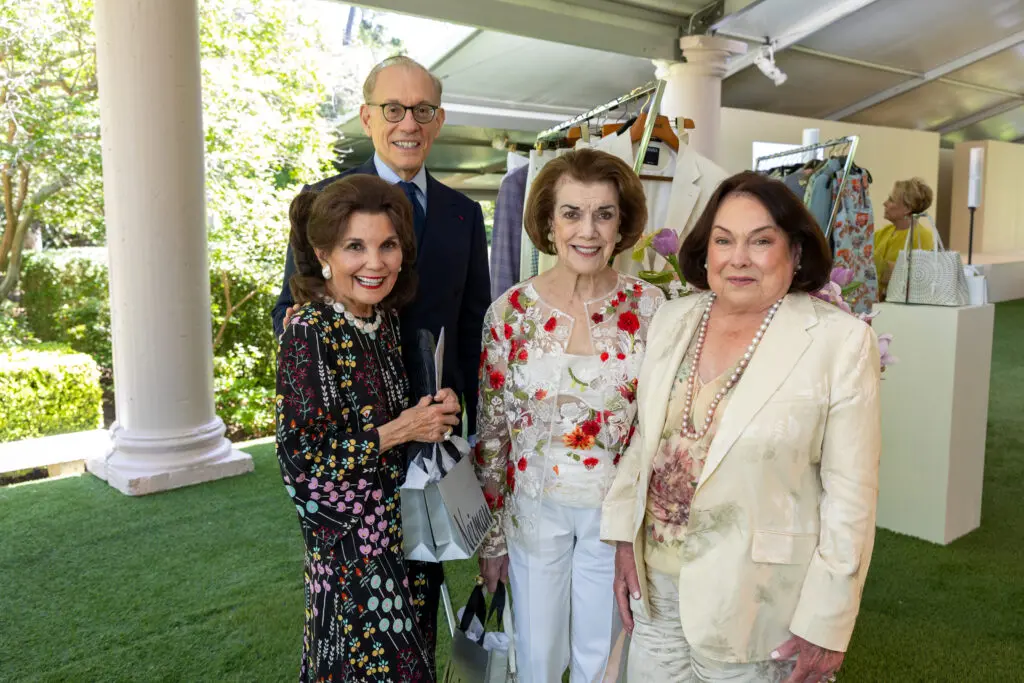 Linda McReynolds, Gary Tinterow, Jeanie Kilroy Wilson, Rose Cullen at the Bayou Bend fashion show and luncheon. (Photo by Jenny Antill)