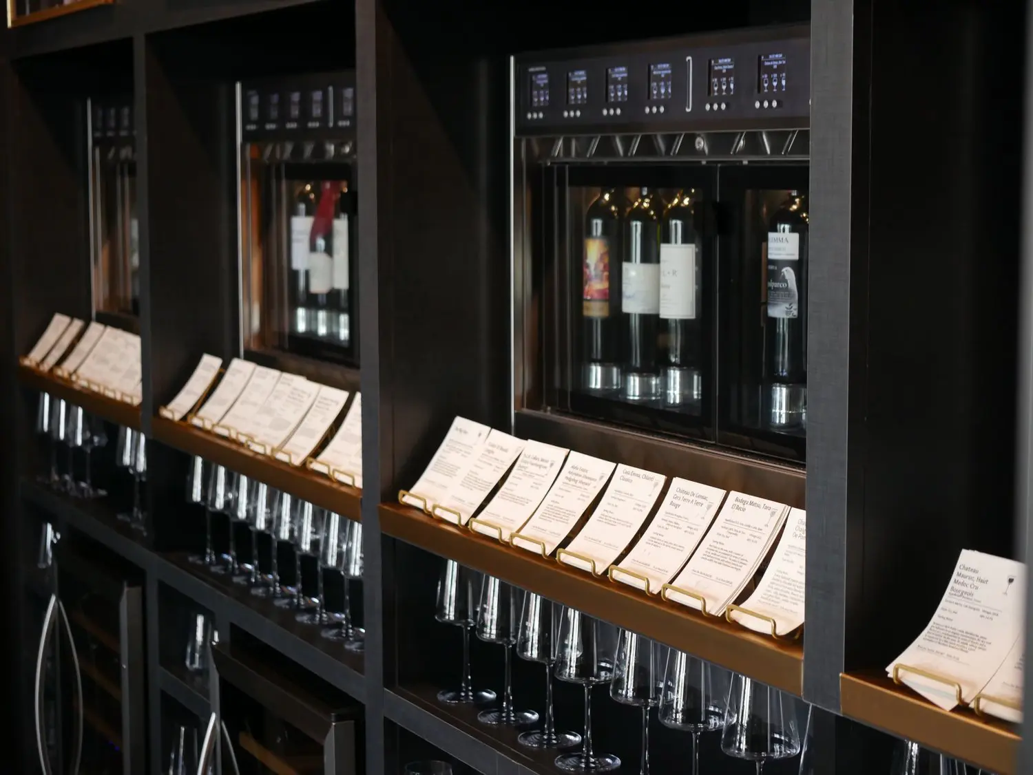 Salute Wine Bar