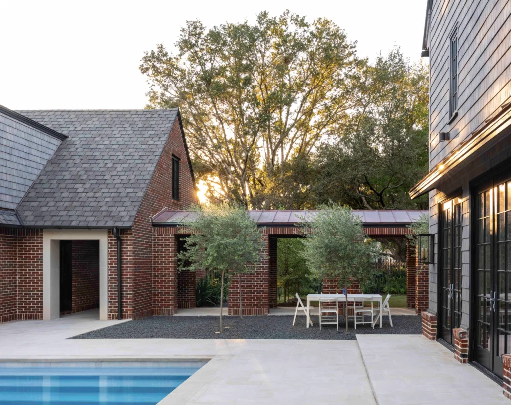 Cultivating unique outdoor spaces was essential. (Photography by Leonid Furmansky)