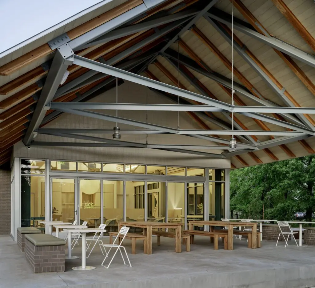 The new Memorial Park Vibrant Cafe's newest location features an outdoor porch for dining that's shaded by a 30-foot cantilevered roof. (Photo by Leonid Furmansky)