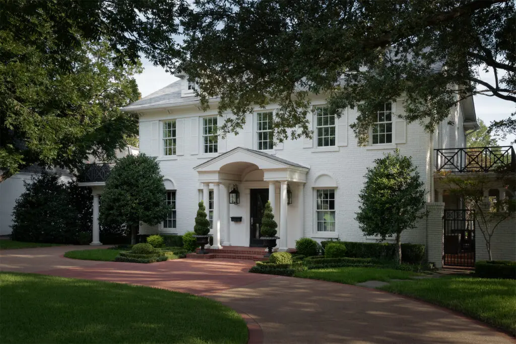 A 1933 Fort Worth Home is Transformed for a Pair of Young Manhattan Expats