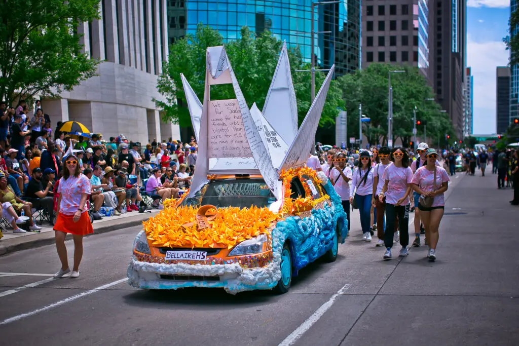 Bellaire High School's "1,000 Paper Cranes" at the Orange Show Art Car Parade (Photo by Morris Malakoff) 
