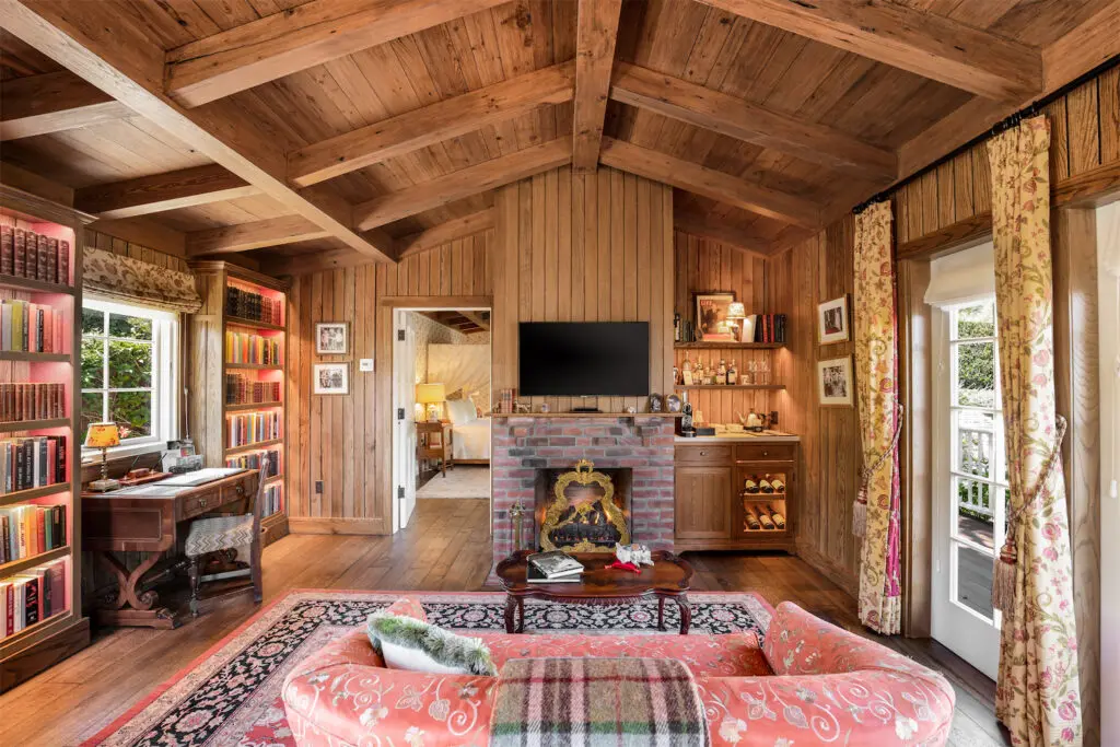 Each cottage has a sophisticated, cozy feel with hand-picked antiques and intricate details, making it feel like you're staying at a stylish friend's guest house. 