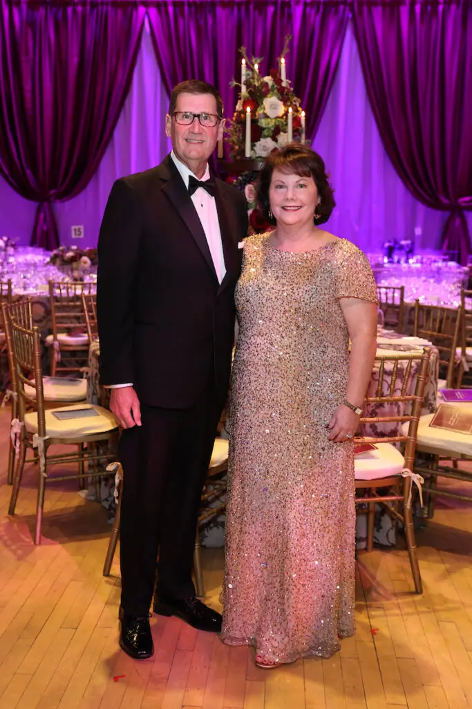 Collector's auction chair Jack Matzer & Michelle Matzer at the Houston Symphony Wine Dinner & Collector's Auction. (Photo by Priscilla Dickson)