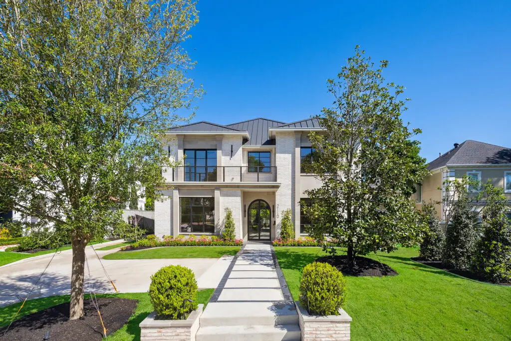 This River Oaks home displays the design talents of Nina Magon and the construction of Villanova Homes. (Photo by TK Images)