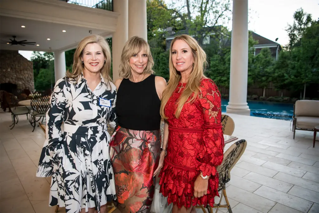 Teffy Jacobs, Cindy Stager Lee, Amy Turner (Photo by Tamytha Cameronv)