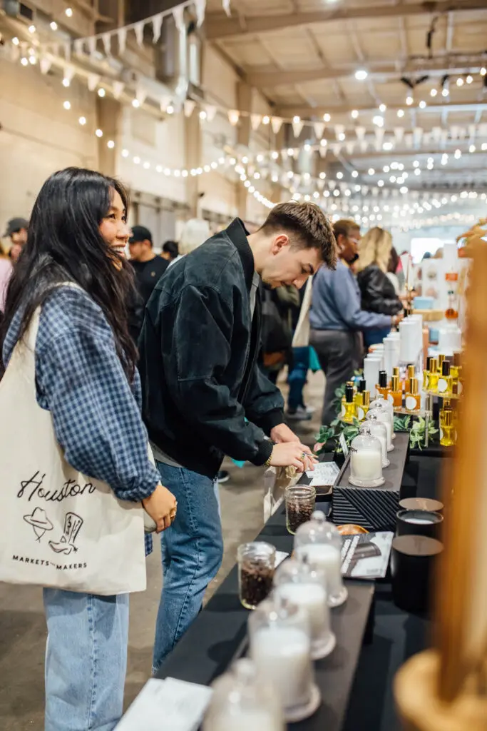 Customers shopping at a Markets for Makers event (Photo by Cole LoCurto)