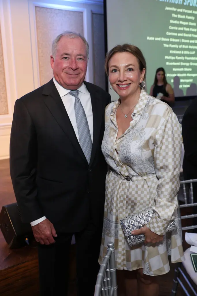 Mark & Jennifer Stevenson at The Broach Foundation dinner.
