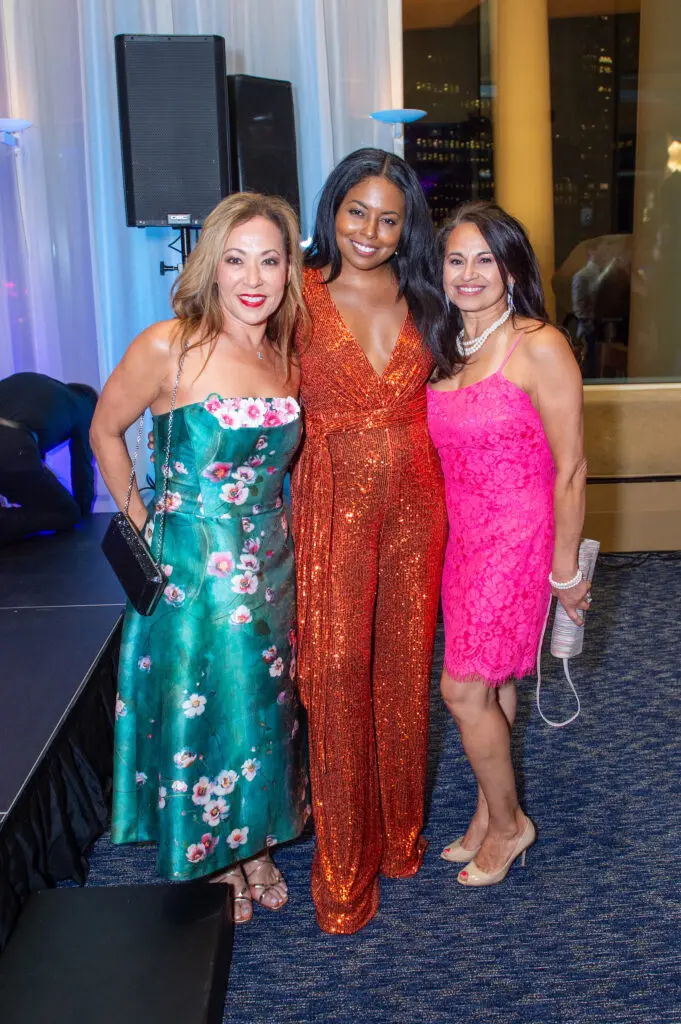 Pat Mitchell, Tony Award winner Adrienne Warren, Terri Ebel at The Hobby Center's 'A Night at the Founders Club' (Photo by Jacob Power)
