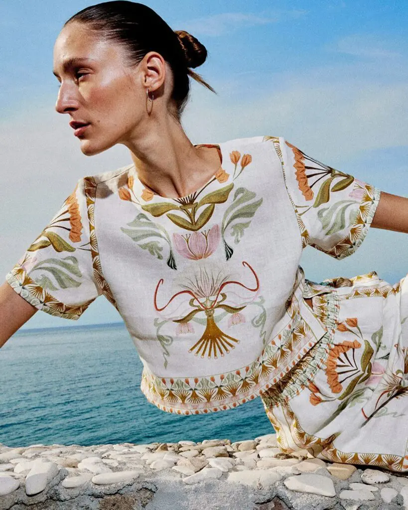 Bette's appeals to a fashion forward audience like this spring look from Lug Von Siga.