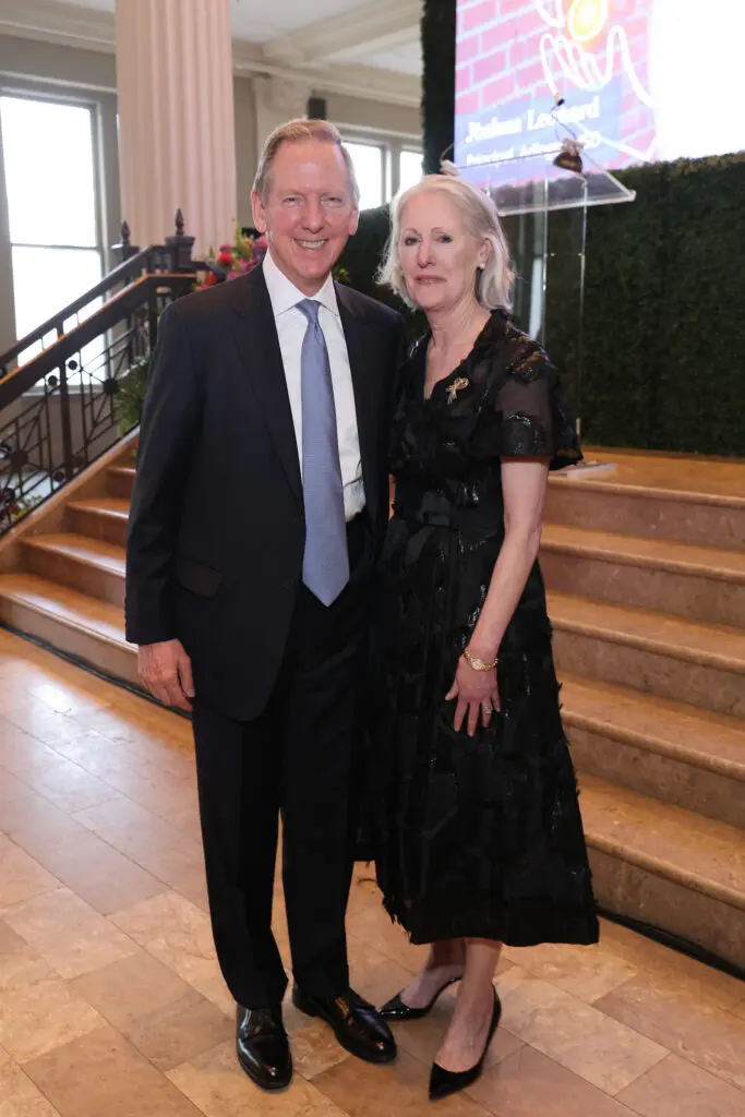 Stephen & Susan Butt at the Holdsworth 'Champions of Hope' dinner (Photo by Priscilla Dickson)