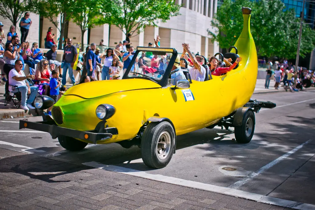 Steve Braithwaite's "The Big Banana Car" at the Orange Show Art Car Parade (Photo by Morris Malakoff)  