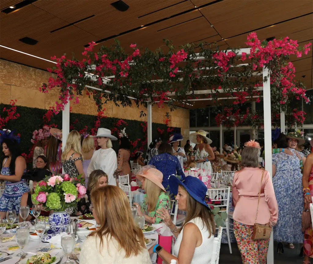 The scene in A Tasteful Place for Mad Hatter's (Photo by Thomas Garza and Rob Wythe)