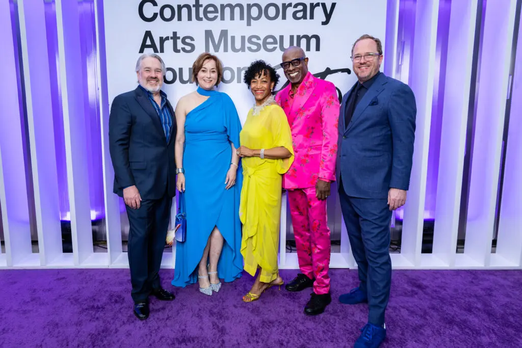 Chair quartet Reggie & Leigh Smith, Anita & Gerald Smith, CAMH executive director Hesse McGraw at CAMH 75th Gala (Photo by Emily Jaschke)