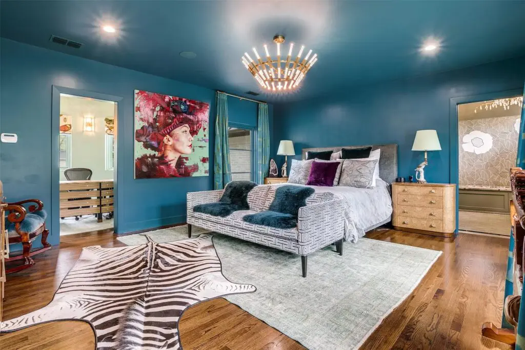 A glamorous bedroom.