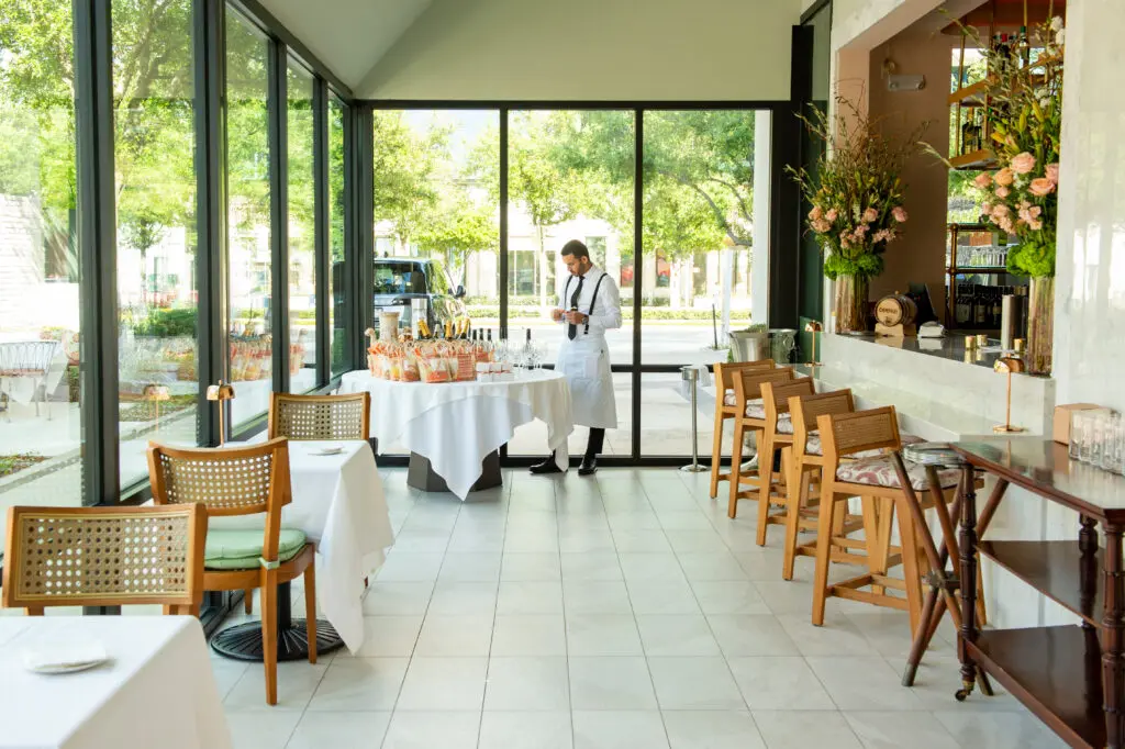 Italian restaurant Tavola on Post Oak Boulevard is among a number of Berg Hospitality Group restaurants where interior designer Gail McCleese worked her magic.