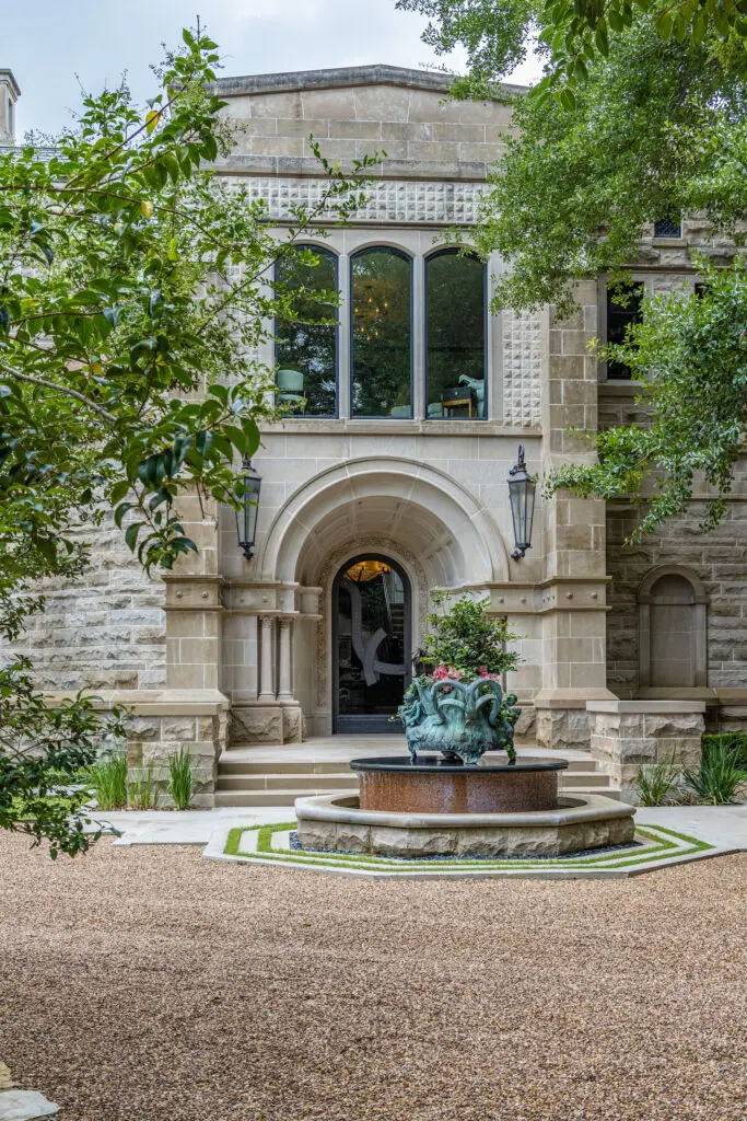107 Timberwilde Lane (Photo by Berlyn Media for Martha Turner Sotheby’s International Realty)
