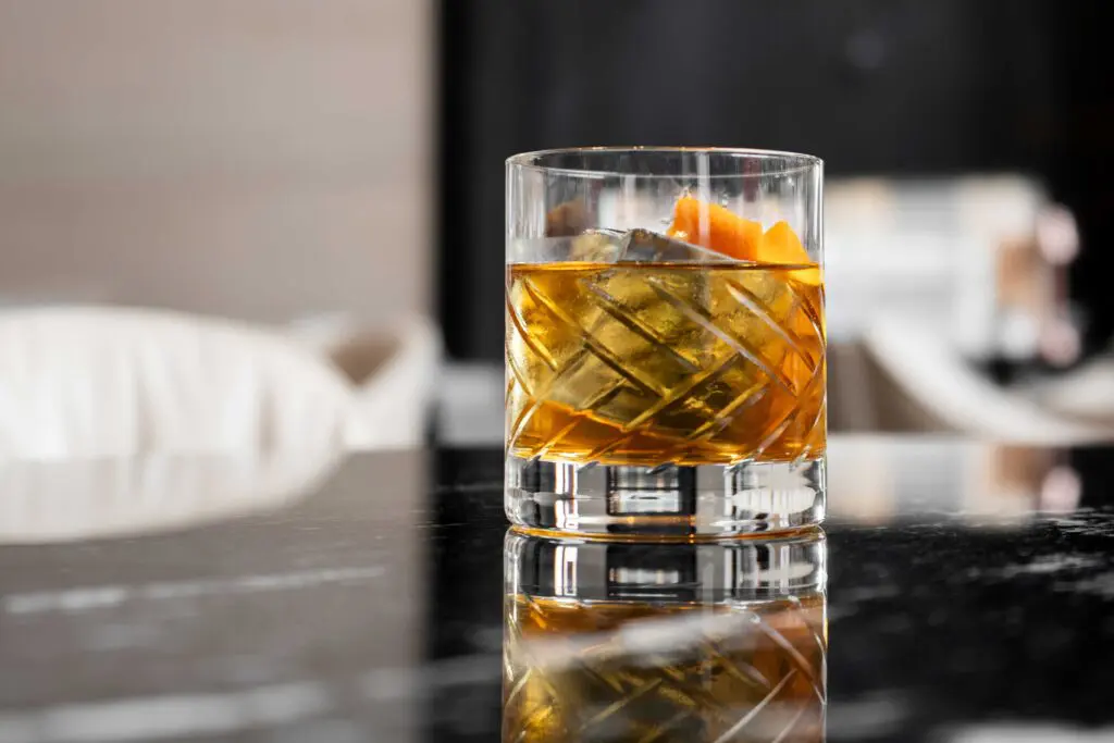 Those staying at the Loews Arlington Hotel can indulge in a No Fashioned.