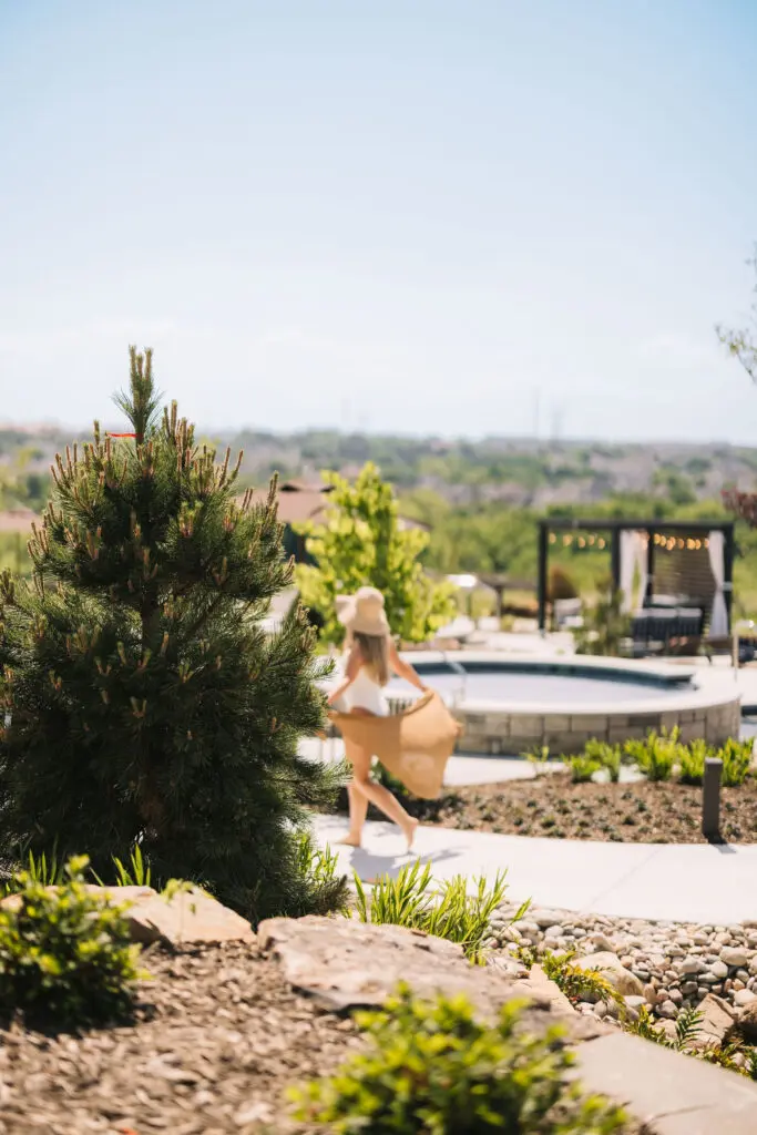 Pool hopping at WorldSprings Dallas. (Photo by Chase Hall)