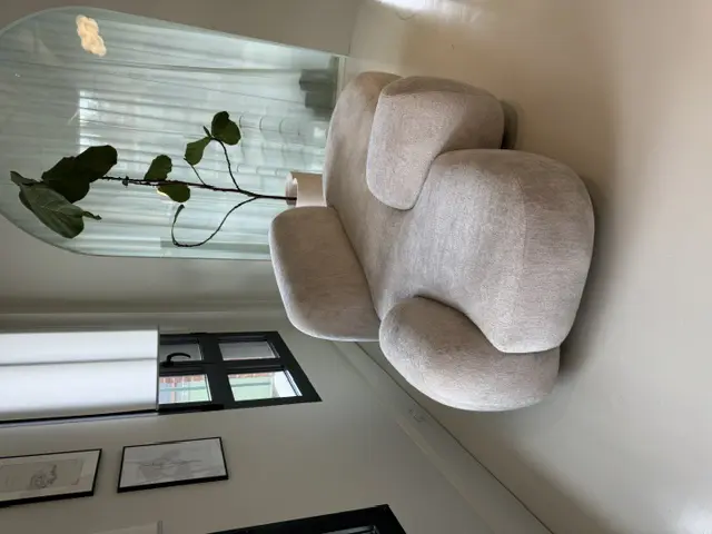 A comfy couch at Mathieu Lehanneur's The Factory. (Photo by Donatella Benckenstein)