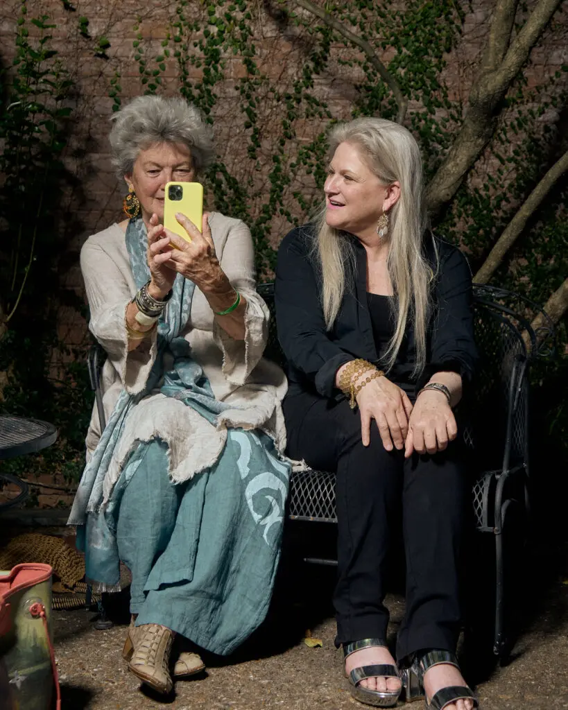 Mary Margaret Hansen and Heidi Vaughan at FLATS' "Interwoven."(Photo by Studio D-18)