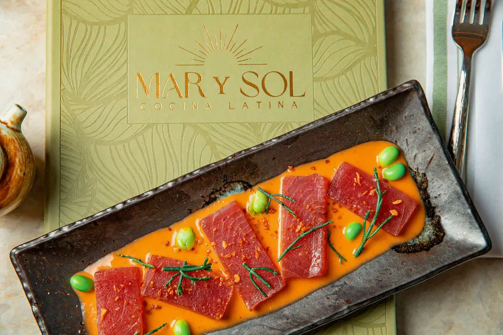 MAR Y SOL Cocina Latina