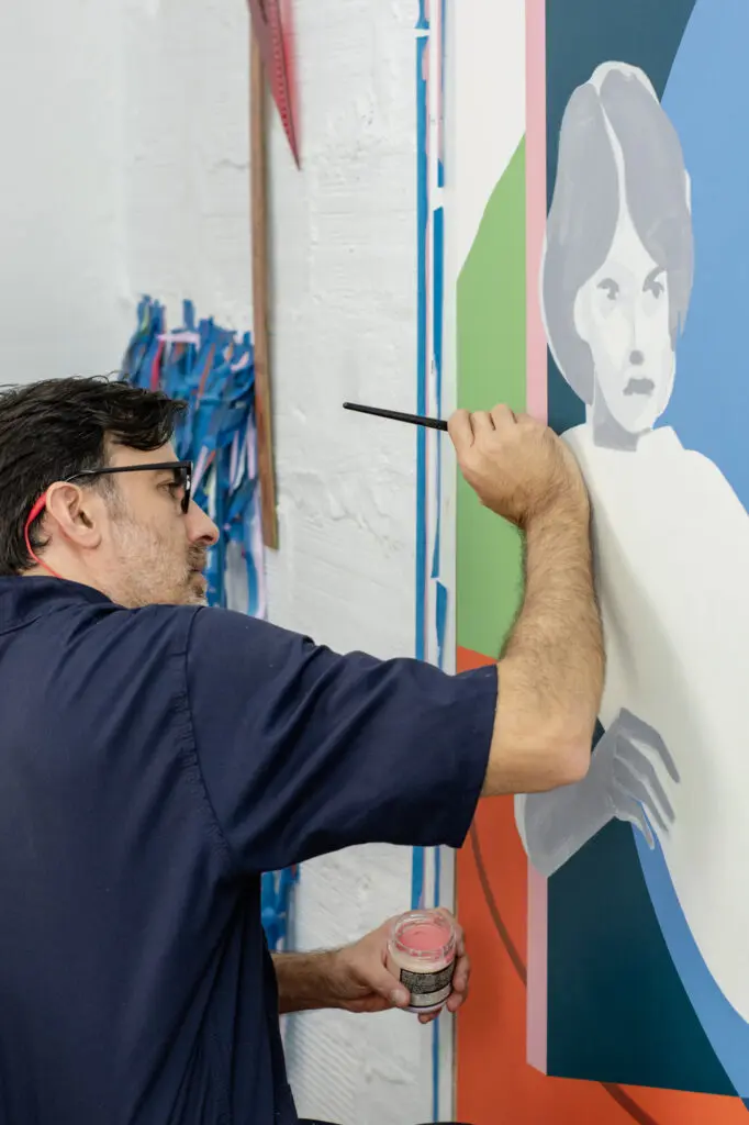 Aníbal Vallejo working on"The Figure Unraveled" in his Medellín, Colombia studio. [Credit: Valentina Espinosa]