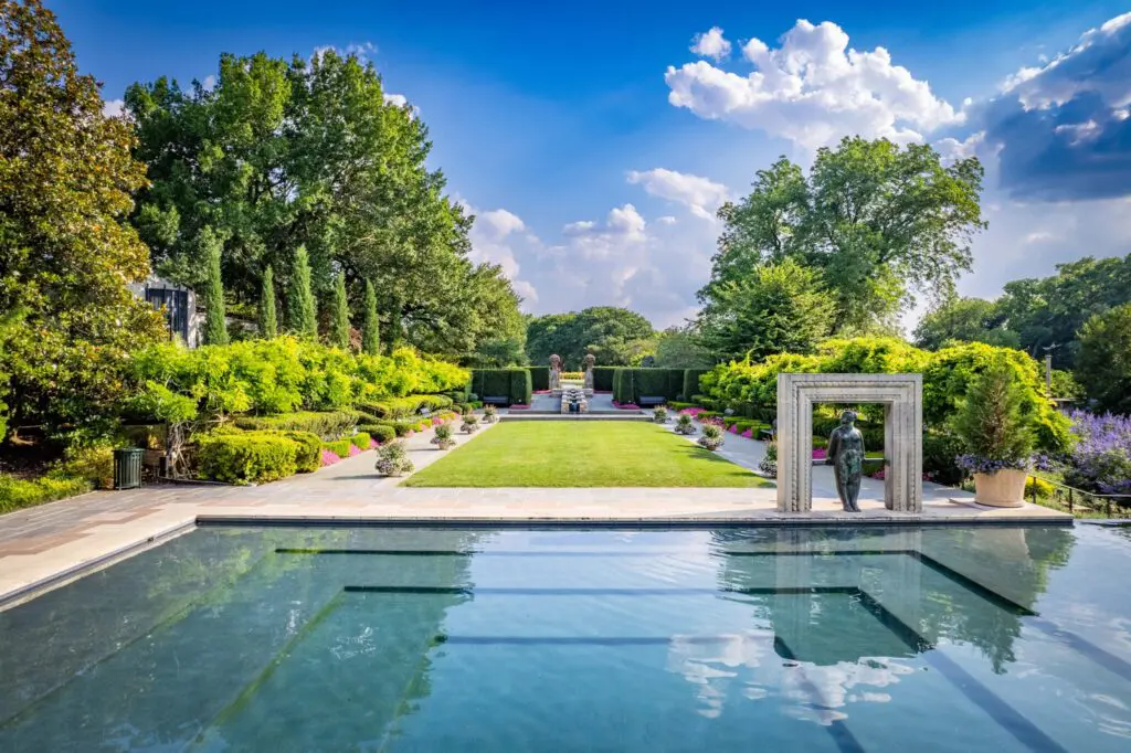 Dallas Arboretum is hosting a Labor Day Family Fun Weekend featuring live music, a petting zoo, tastings, and more. (Courtesy)