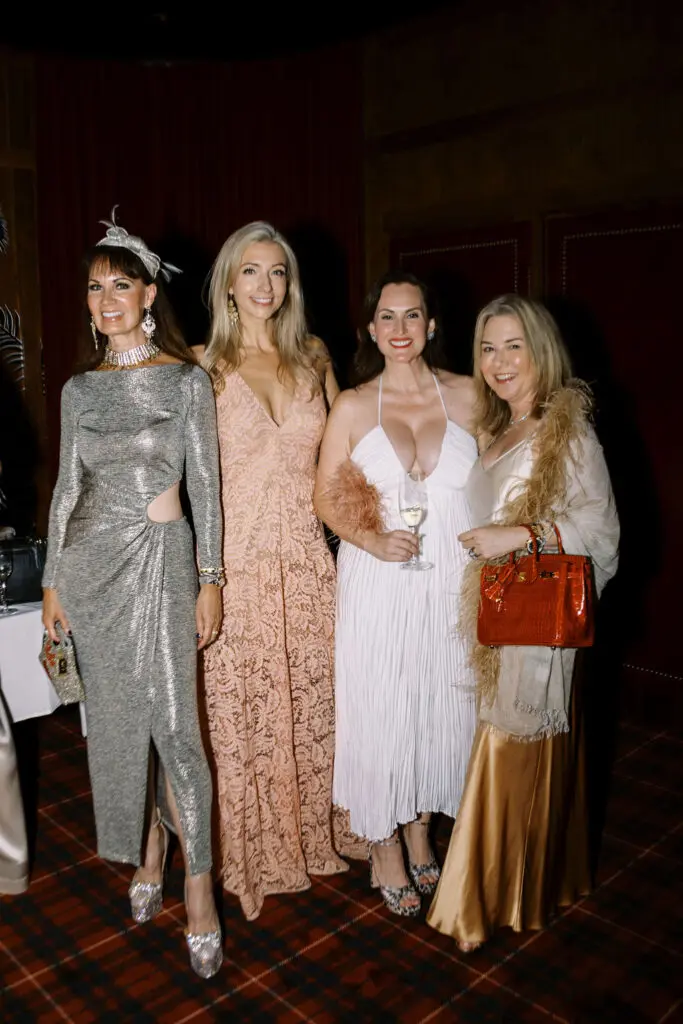 Beth Muecke, Megan Hotze, Semmes Burns, Donae Chramosta at Drake's Hollywood Houston (Photo by Elizabeth Jones Photography)