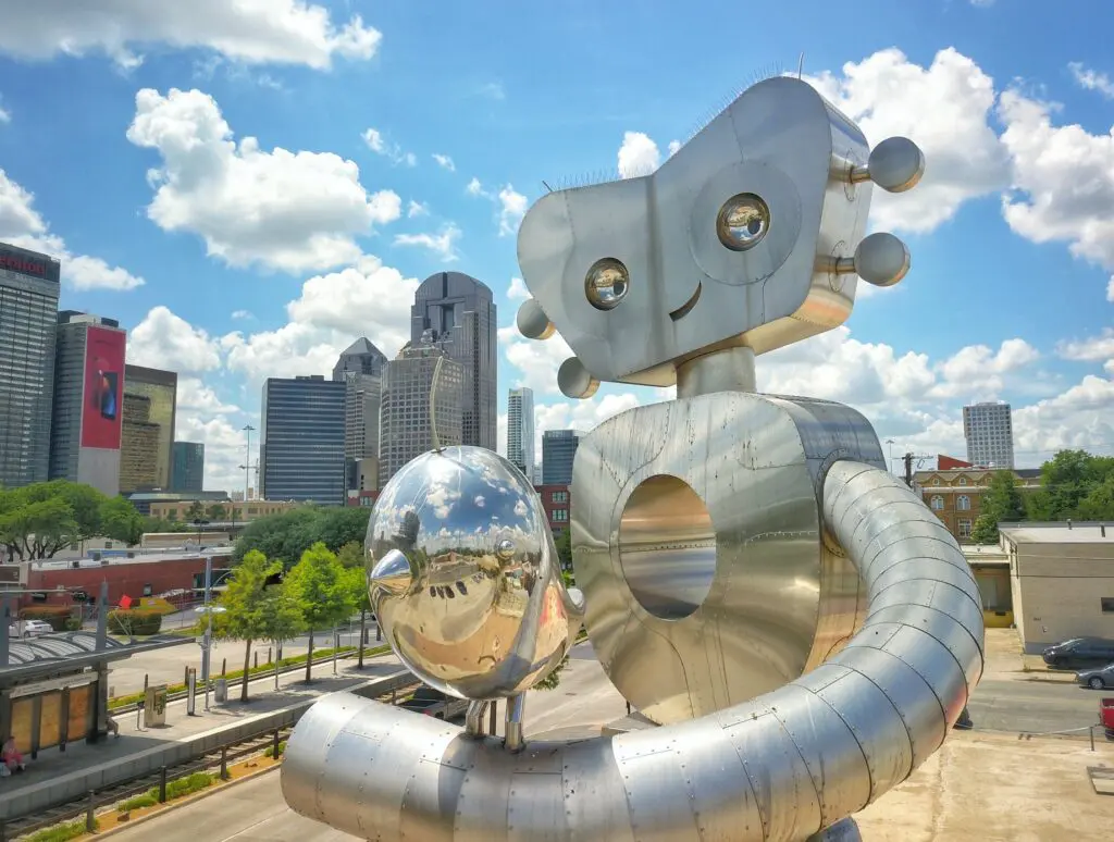 A Dallas-Based Art Studio Is Ranked In The Top 50 Public Artists In The U.S. For Its Shiny Sculptural Wonders