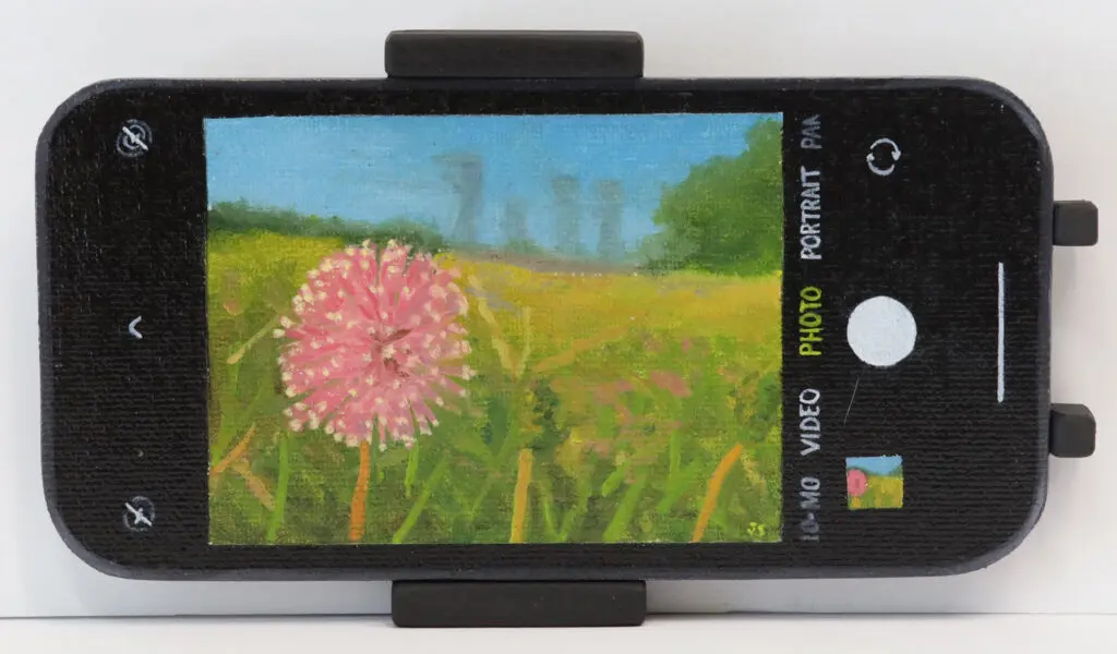 John Slaby's "Flower," 2022, is on view at Archway Gallery. (Photo courtesy of Archway Gallery)